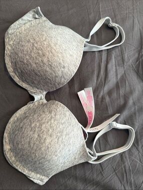 Victoria’s Secret PINK Victoria's Secret Gray Lightly Padded Bra size 34B